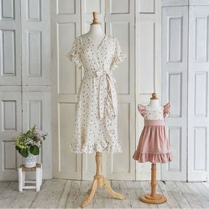 Ele story cream floral wrap dress